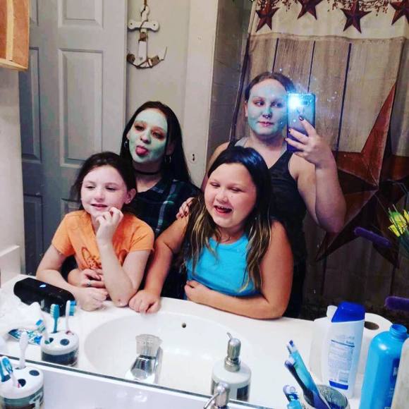 Meet your Posher, Liberty - Picture 1 of 1